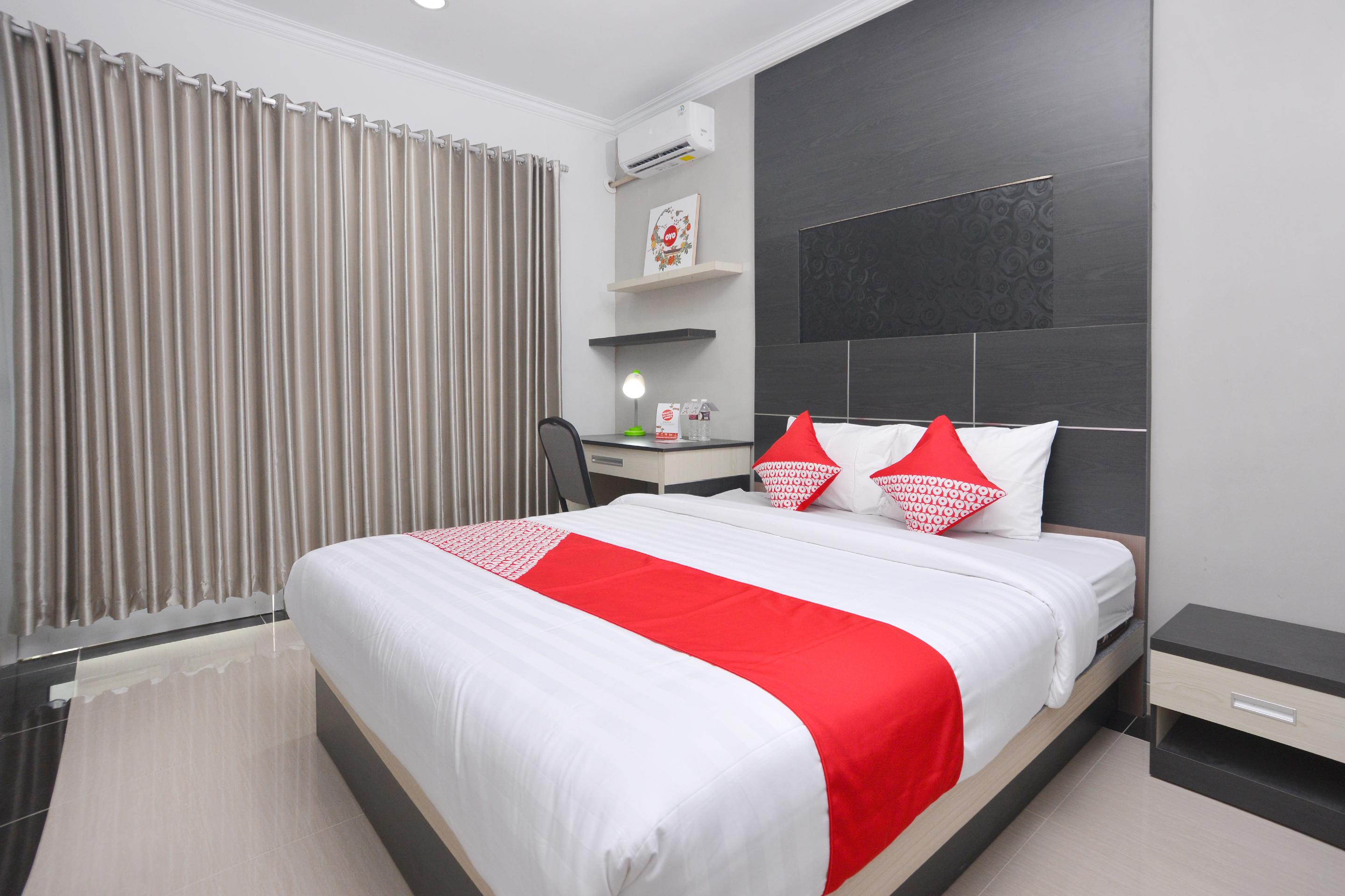 Oyo 583 Puri Gejayan Asri Syariah Hotel Kejayan Buitenkant foto